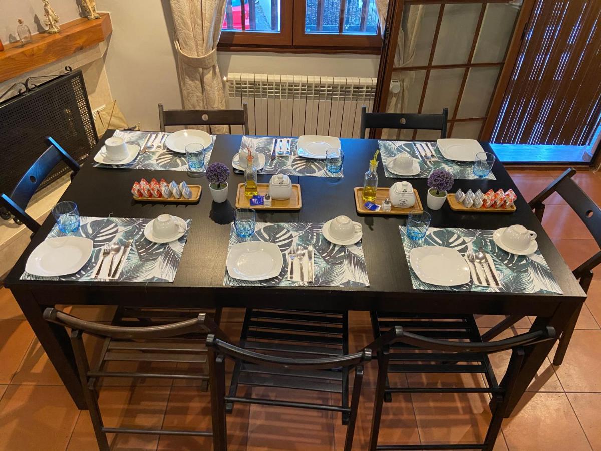 מולינסקה Hostal Casa San Nicolas מראה חיצוני תמונה